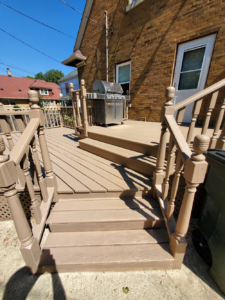 Applied 2 coats of SuperDeck semi-solid finish.