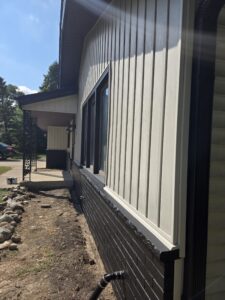 2 Coats OF SuperPaint On Siding, 2 Coat Of Loxon On Brick